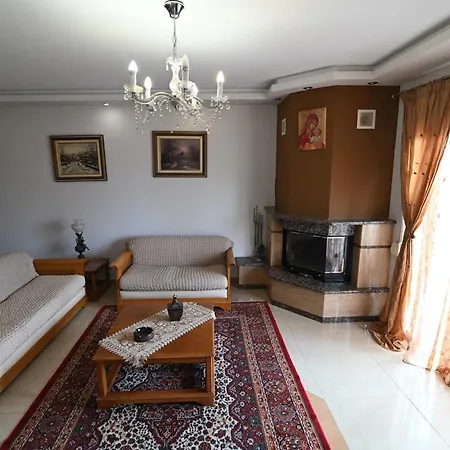 Appartamento In Neapoli Larissa